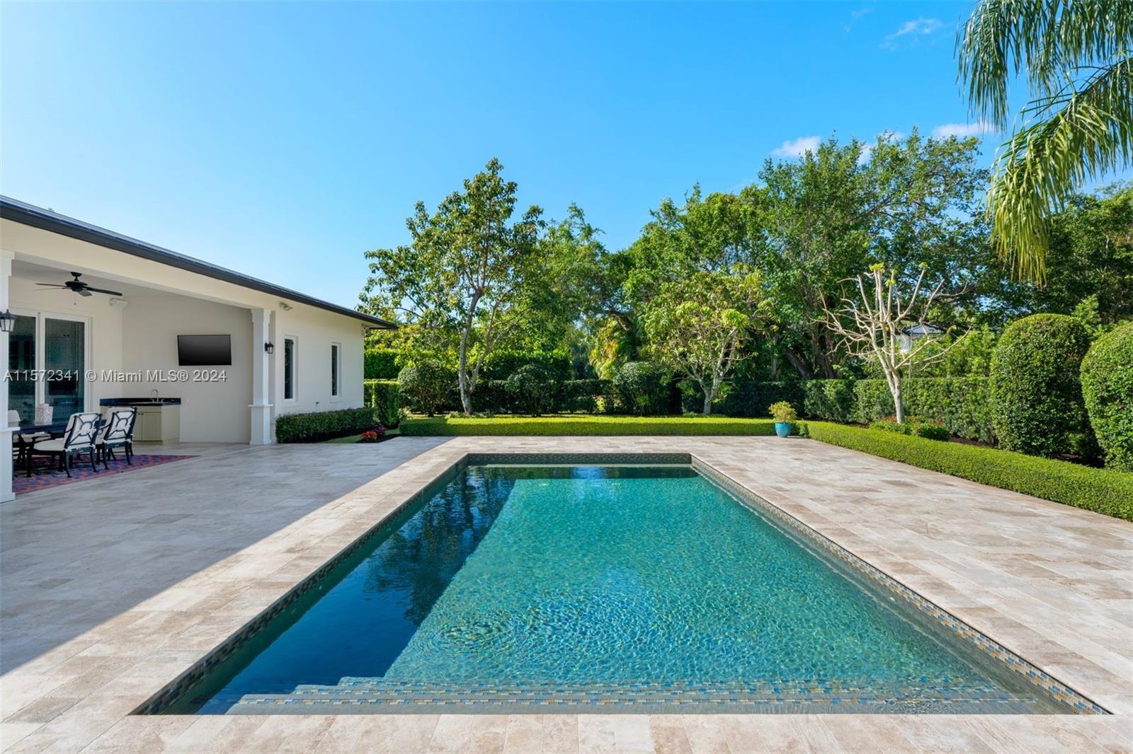 SOLAR GARDENS - Residential