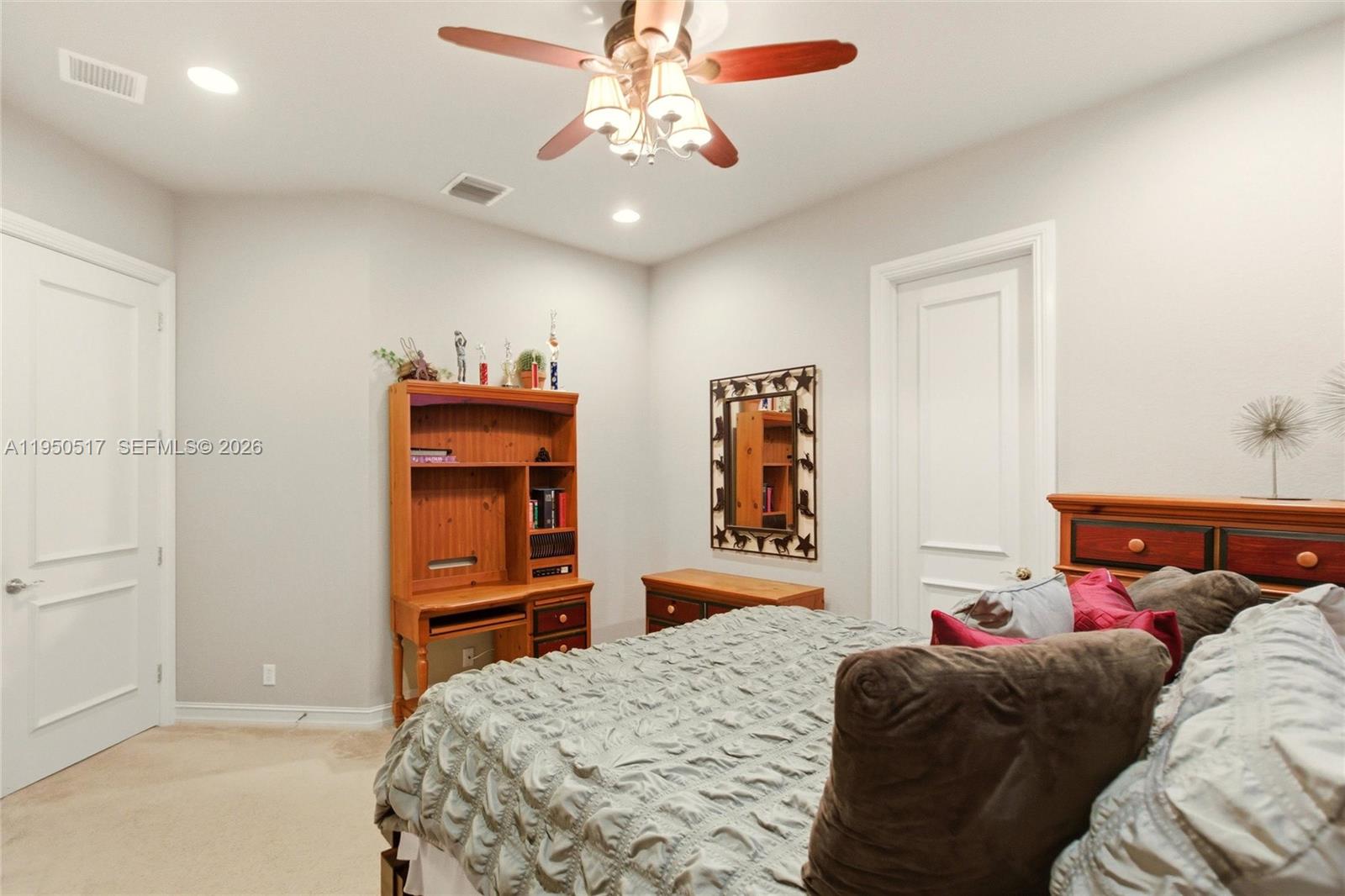 KAPOK GROVE ESTATES - Residential