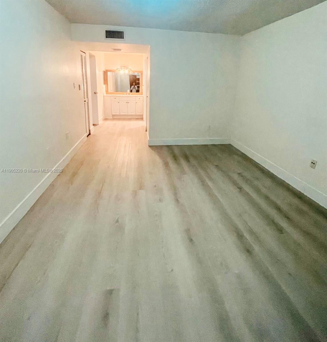 HERITAGE CIRCLE CONDO - Residential Lease