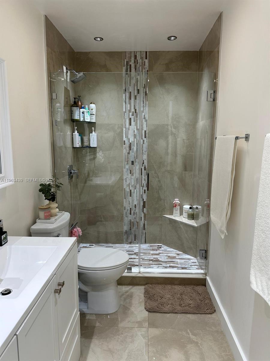 MYRTLE GROVE - Residential