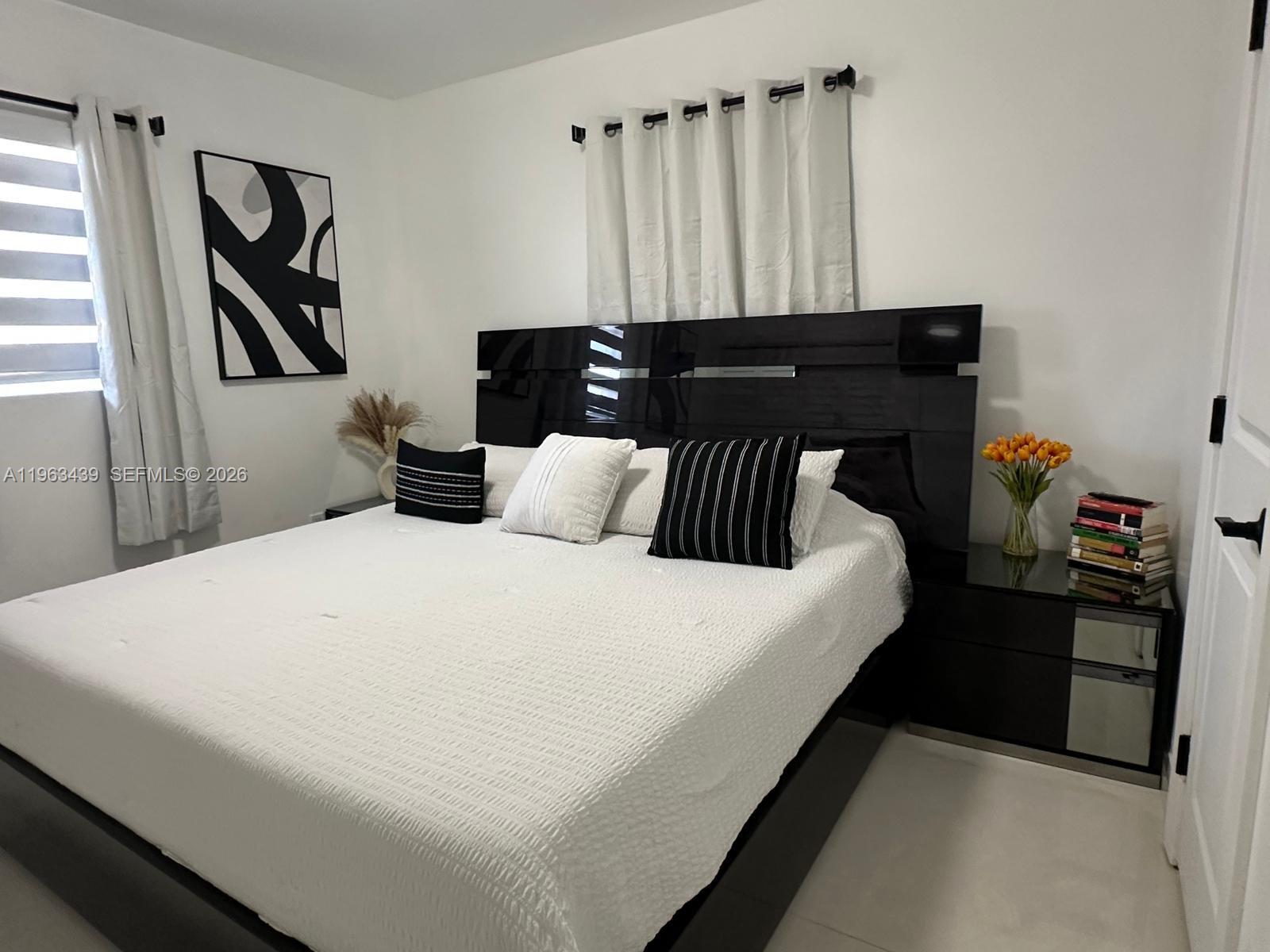 MYRTLE GROVE - Residential