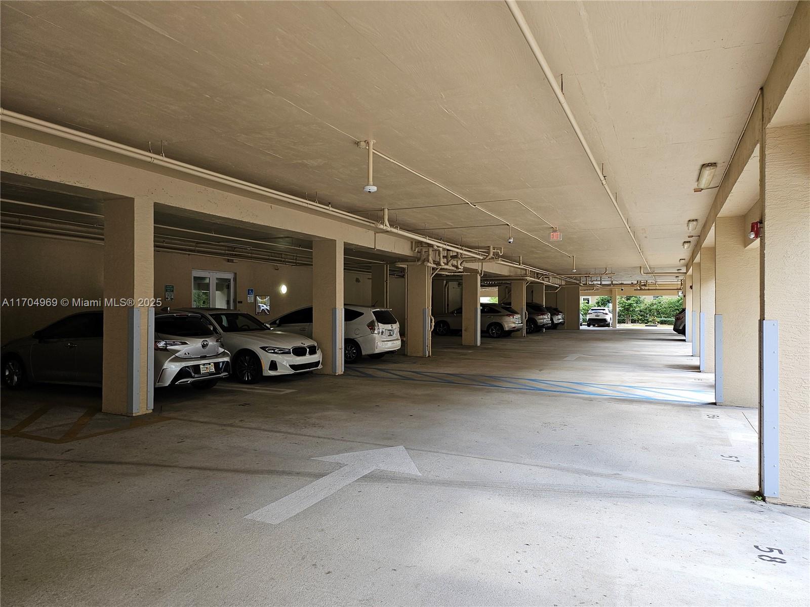 VILLA ZAMORA CONDO - Residential