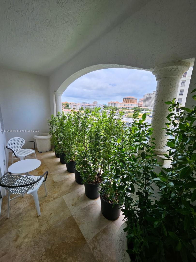 VILLA ZAMORA CONDO - Residential