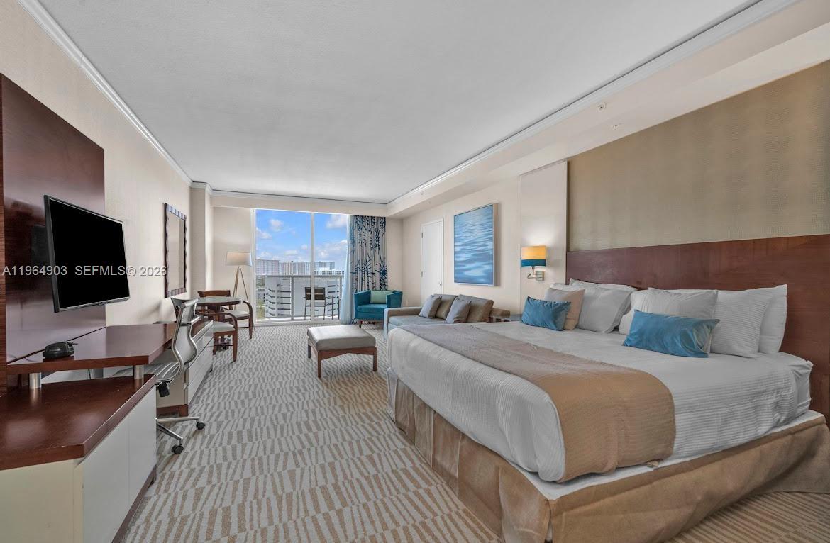 TRUMP INTERNATIONAL SONES - Residential