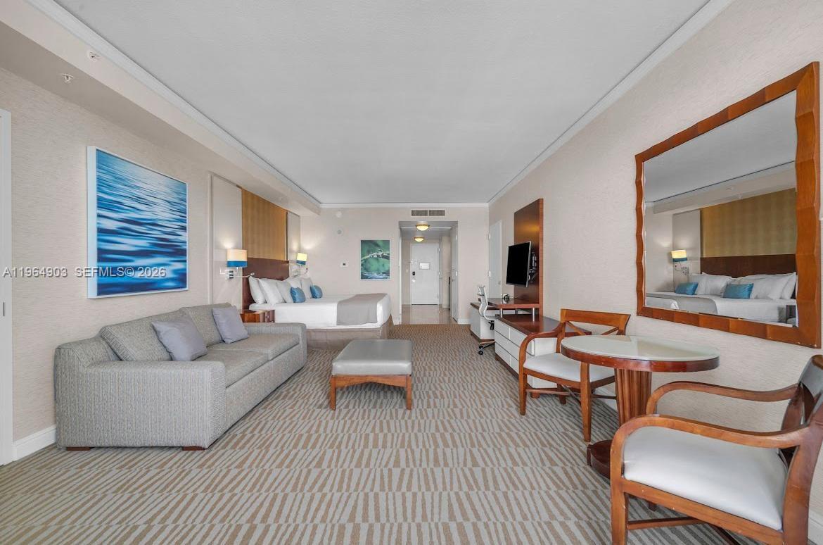 TRUMP INTERNATIONAL SONES - Residential