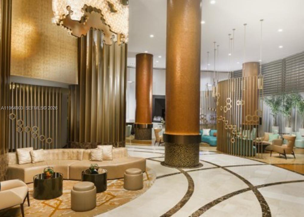 TRUMP INTERNATIONAL SONES - Residential