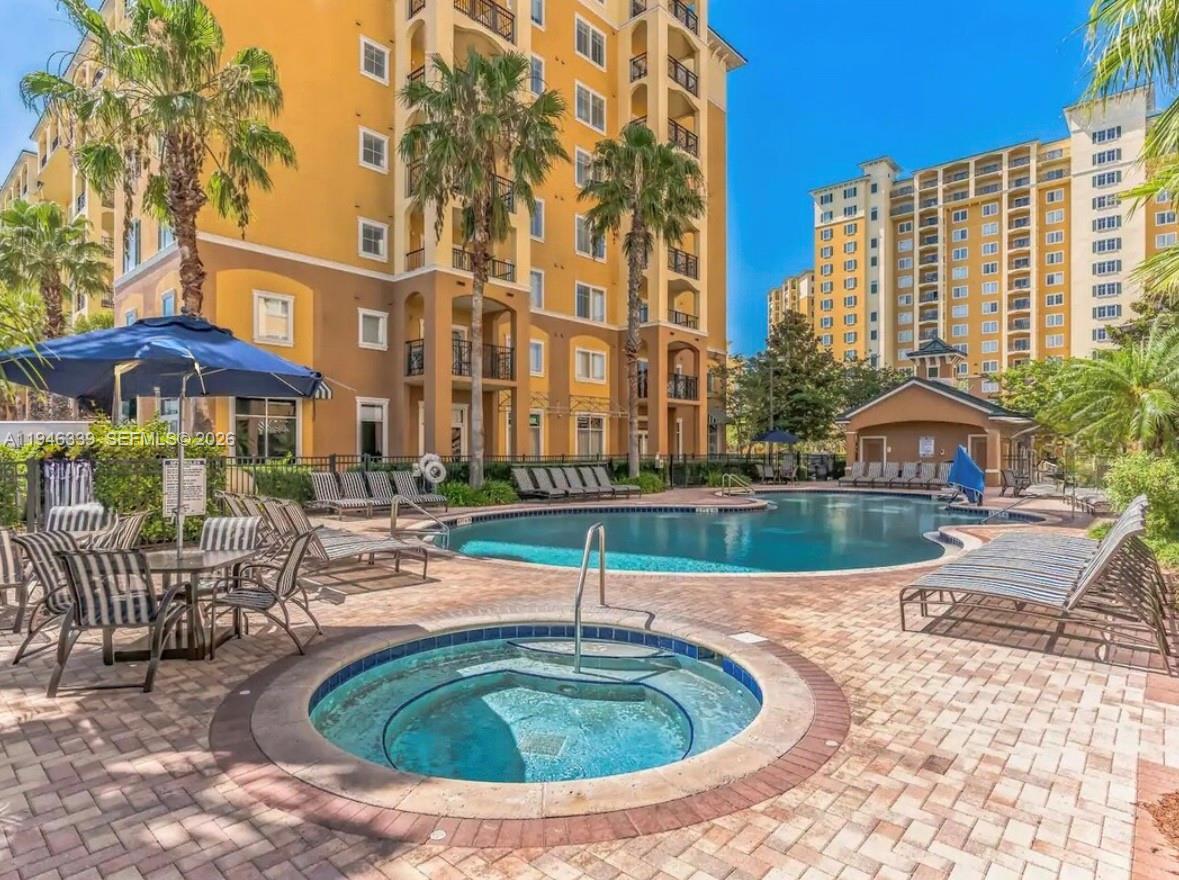 LAKE BUENA VISTA RESORT VI - Residential