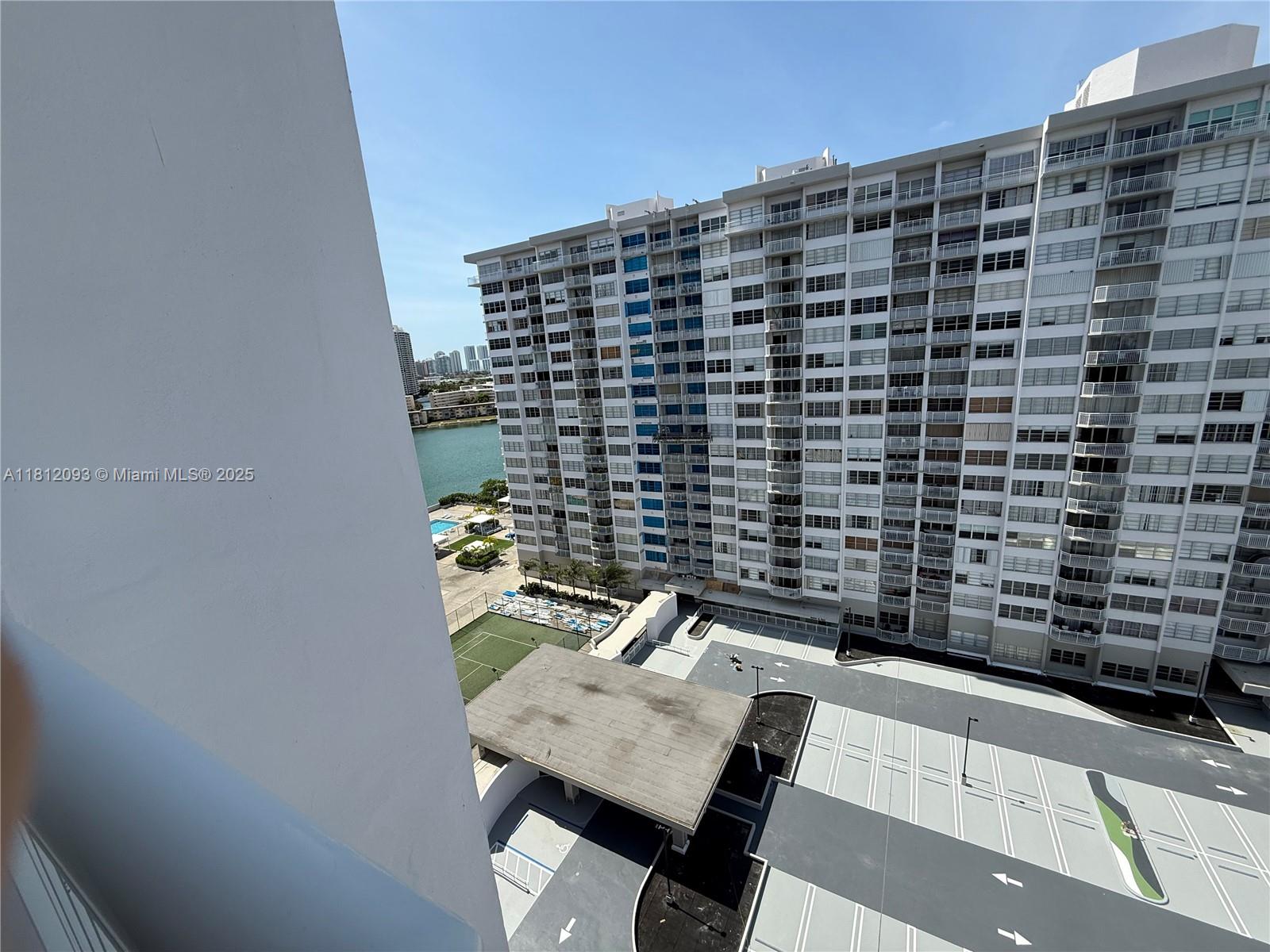 DEL PRADO MARINA - Residential