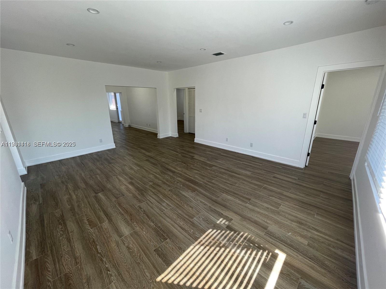 CITY OF MIAMI SOUTH - Residential Lease