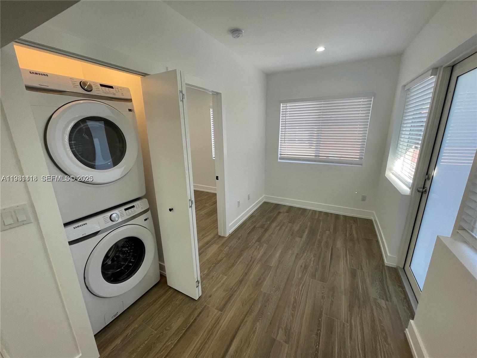 CITY OF MIAMI SOUTH - Residential Lease