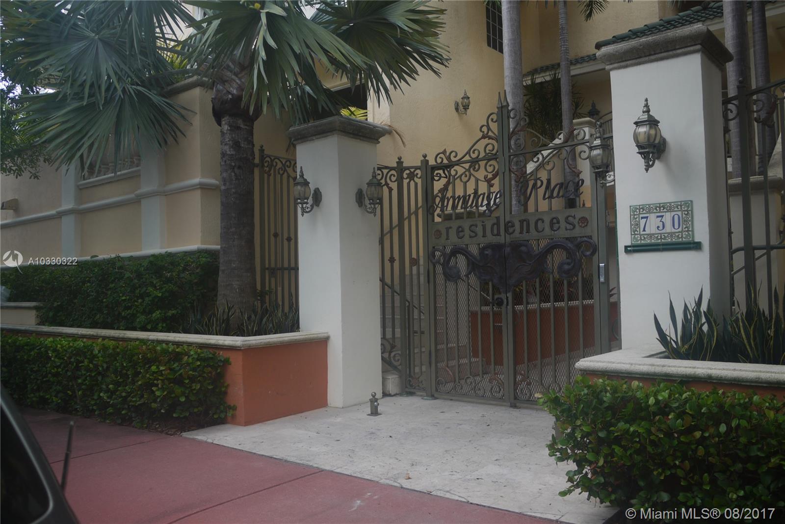 ARMITAGE CONDO - Residential Lease