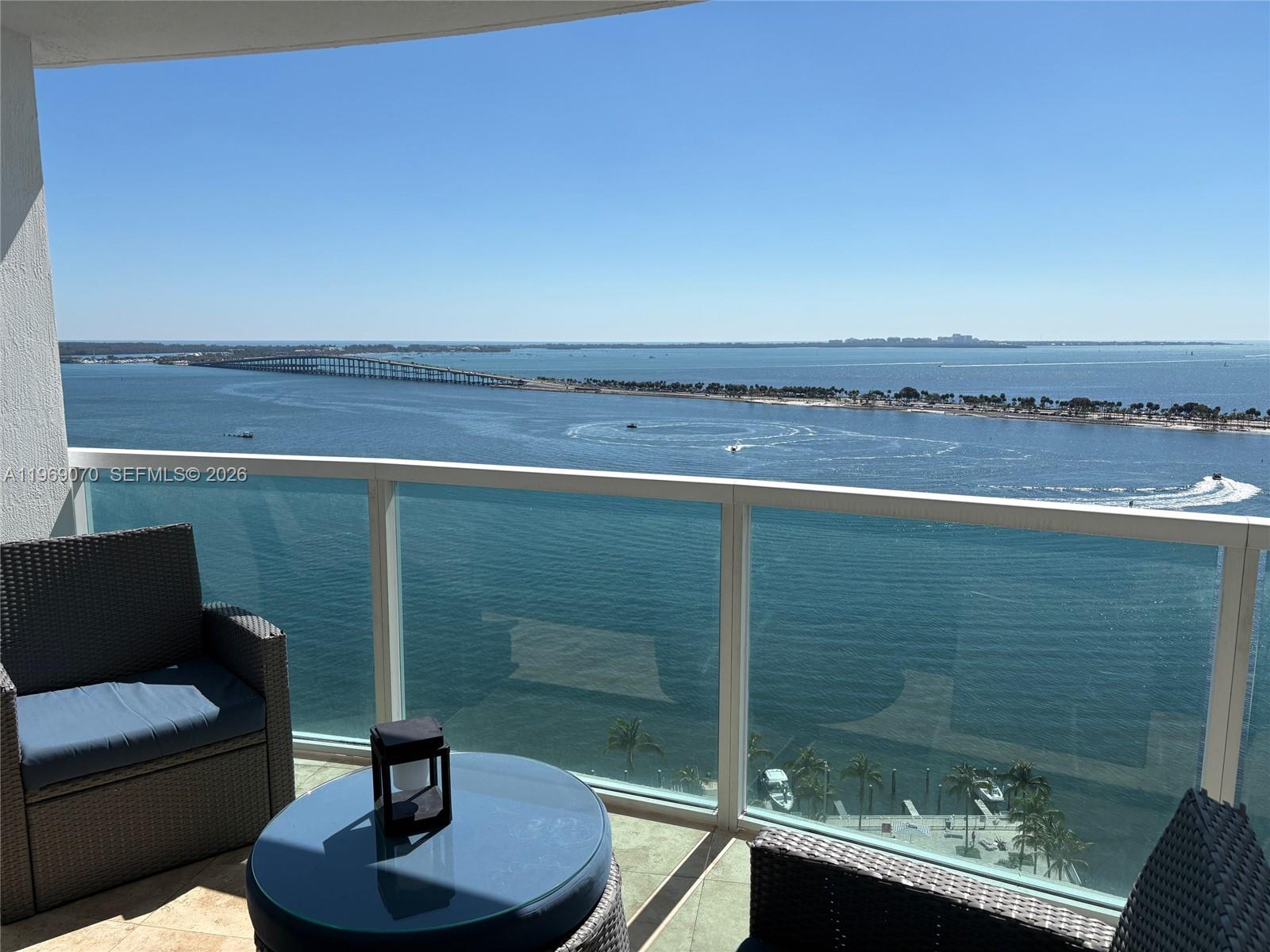 2101 Brickell Ave 1807