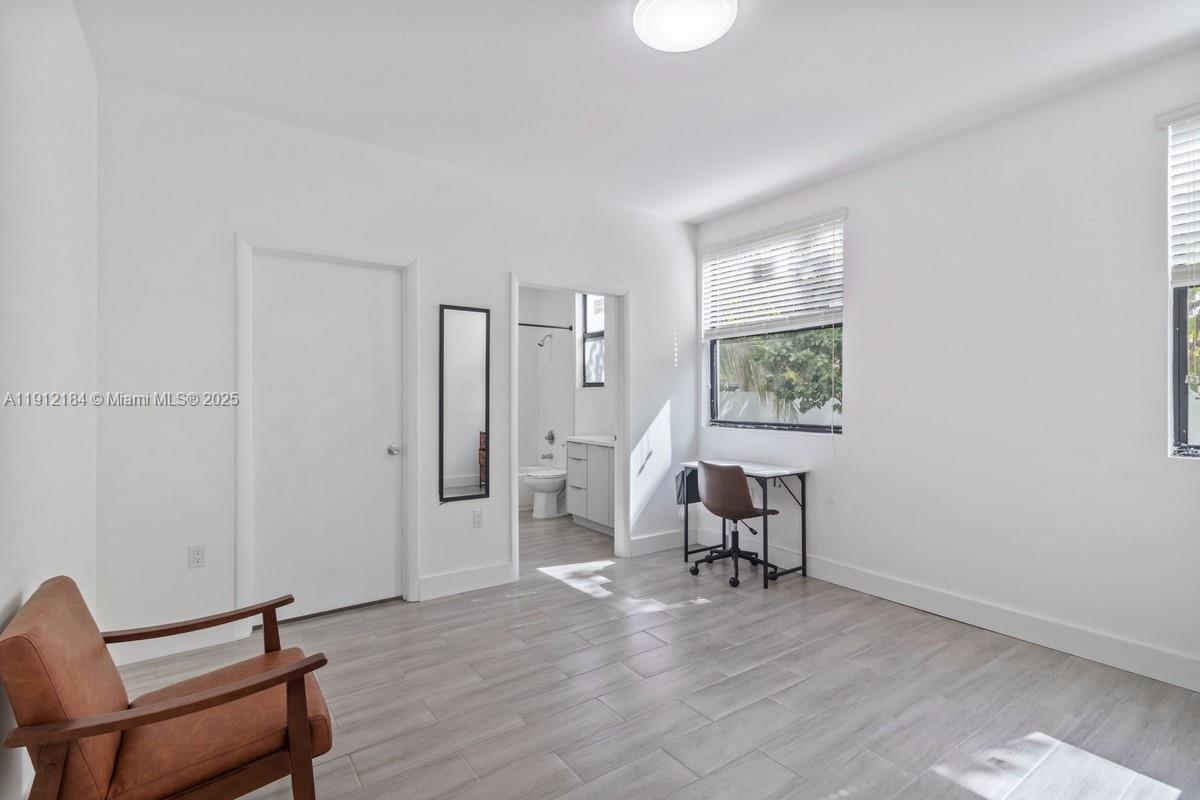 ORANGE HEIGHTS - Residential Lease