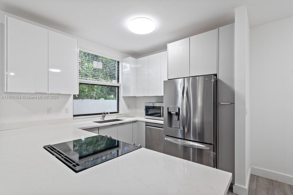 ORANGE HEIGHTS - Residential Lease