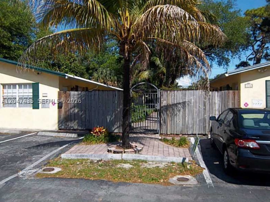 716 SW 14th Ave 3