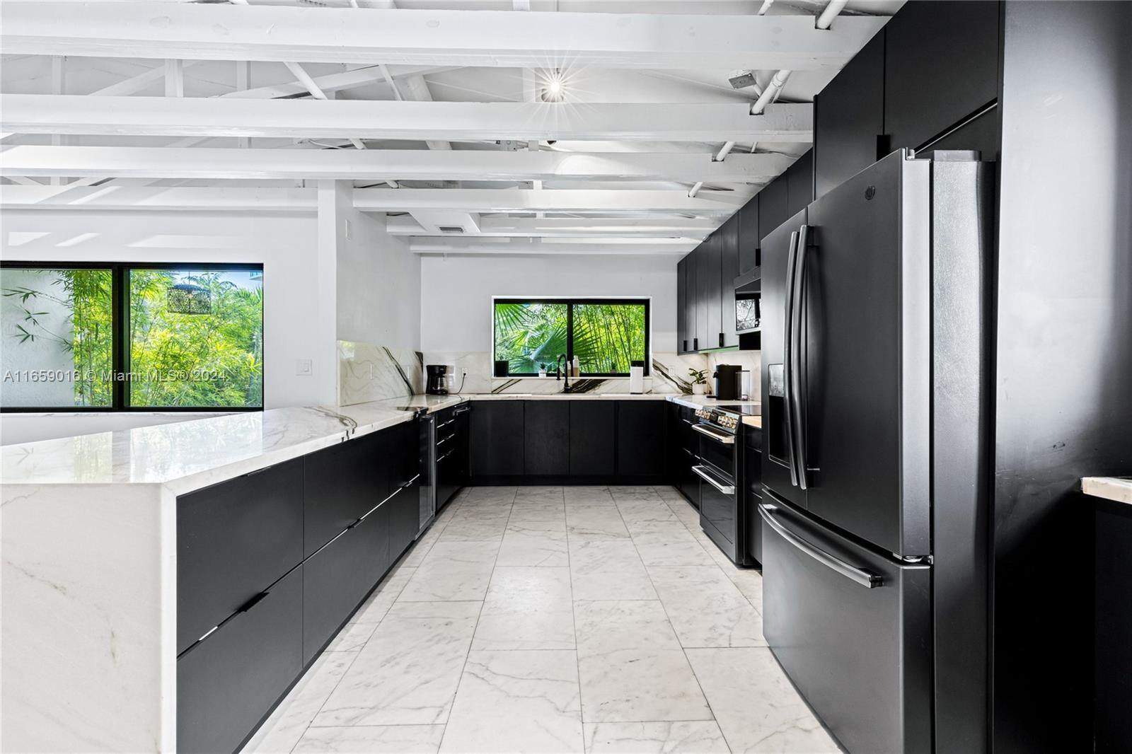 COUNTRY CLUB ADDN - Residential