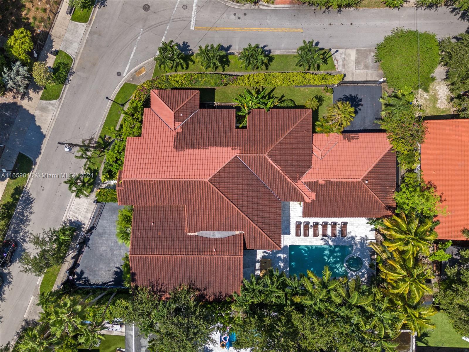 COUNTRY CLUB ADDN - Residential