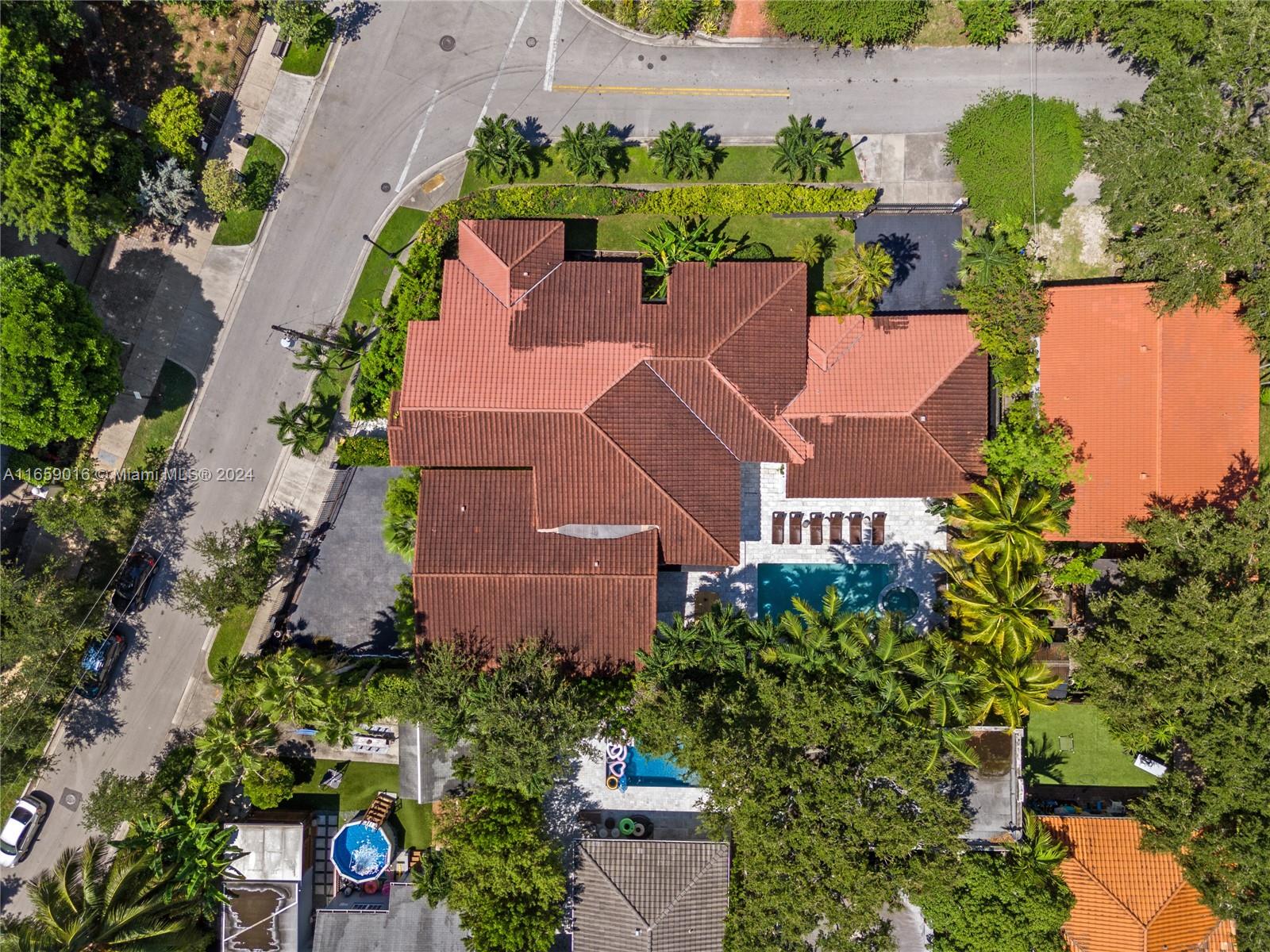 COUNTRY CLUB ADDN - Residential