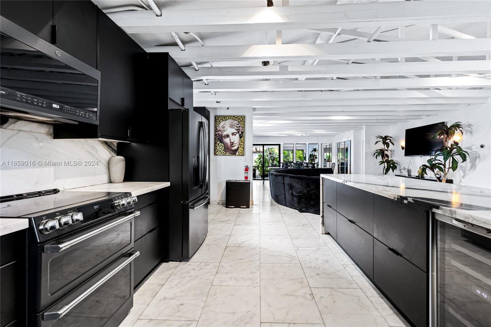 COUNTRY CLUB ADDN - Residential