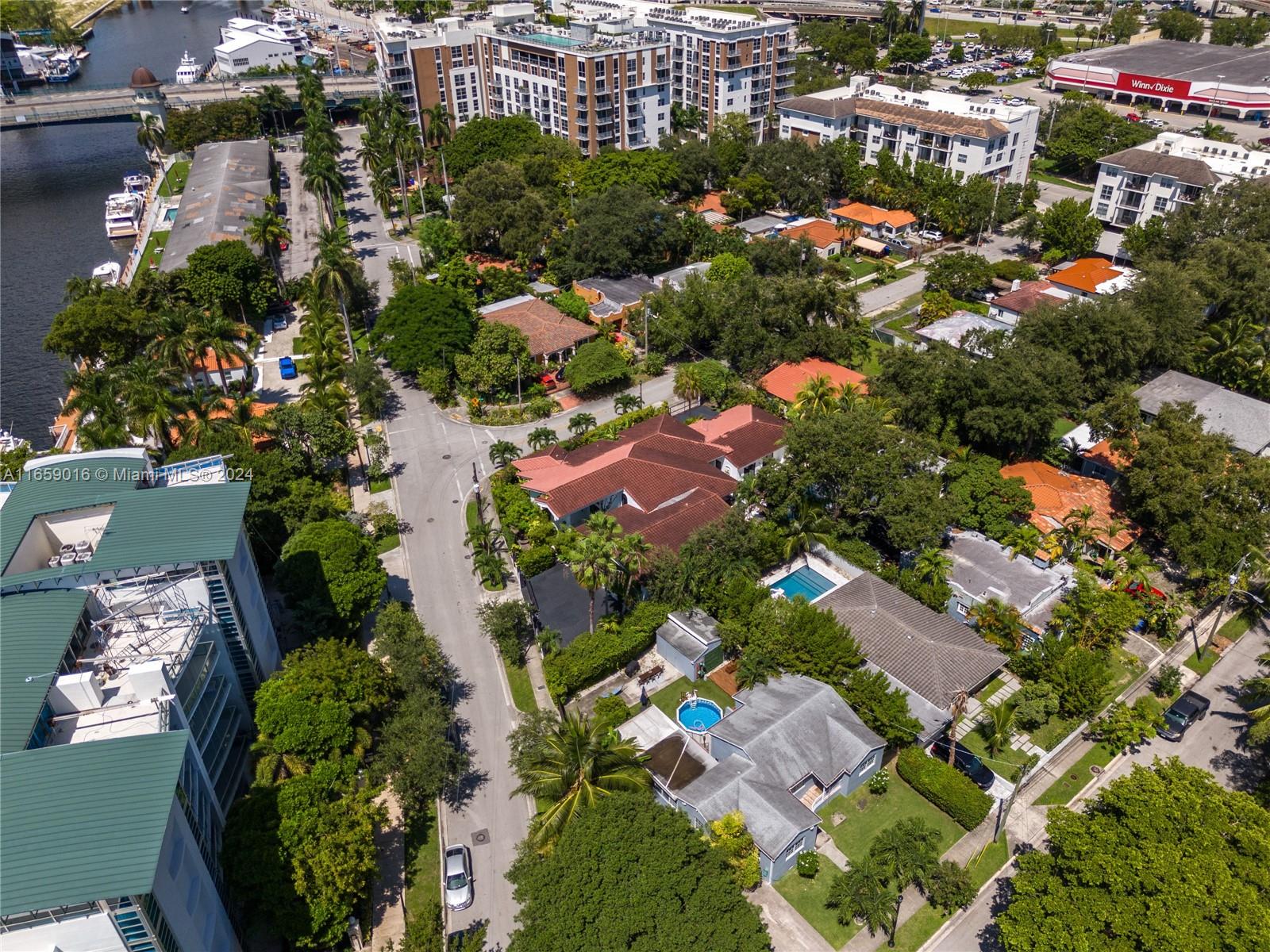 COUNTRY CLUB ADDN - Residential