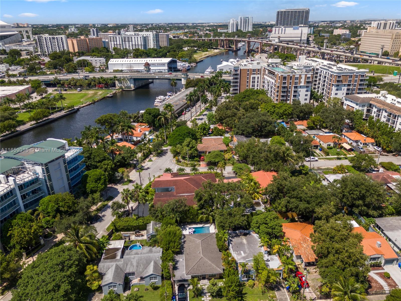 COUNTRY CLUB ADDN - Residential
