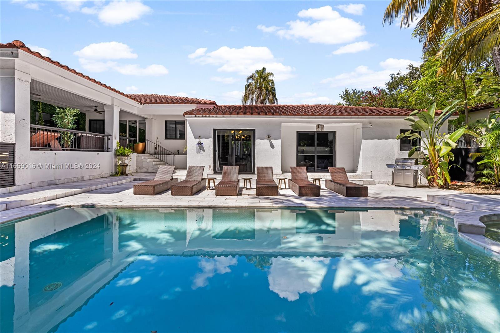 COUNTRY CLUB ADDN - Residential