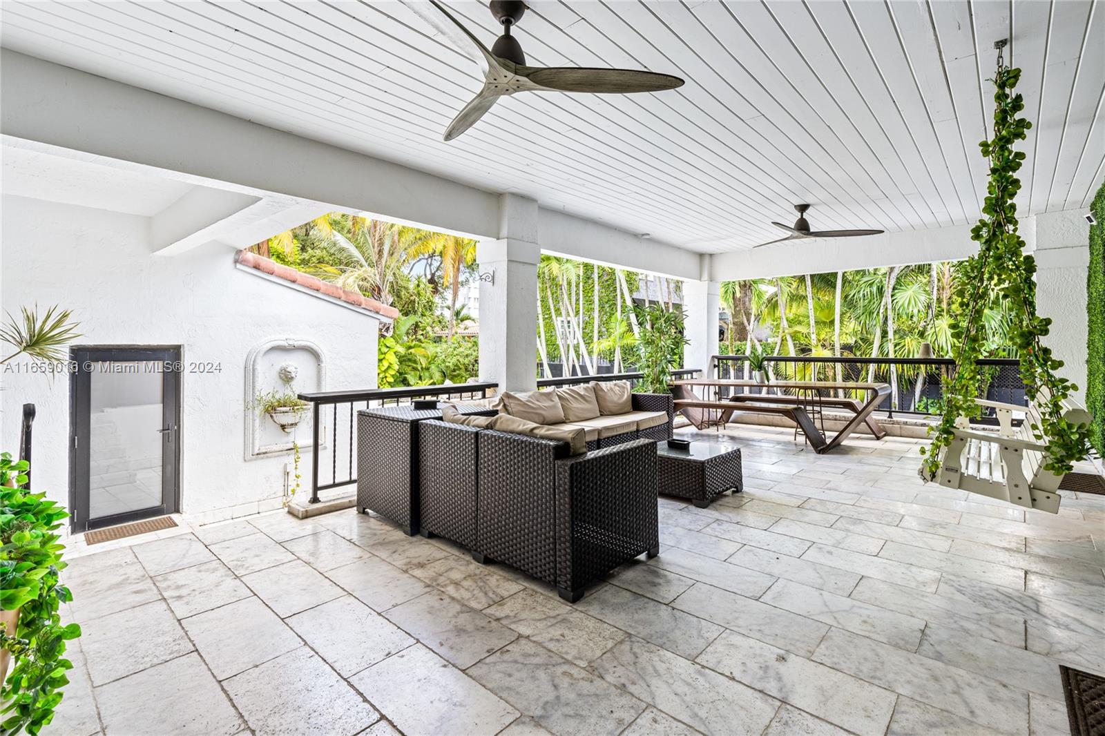 COUNTRY CLUB ADDN - Residential