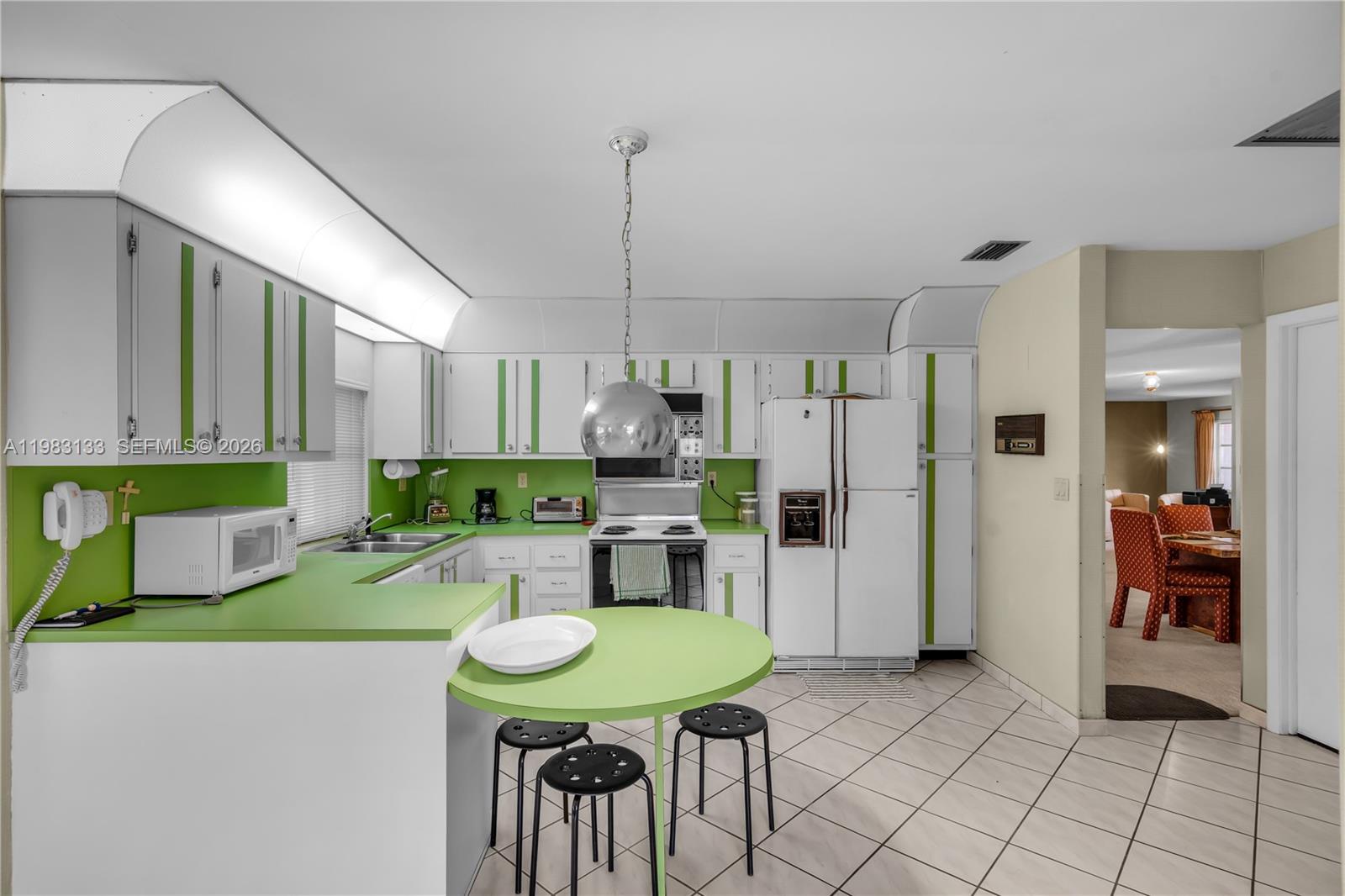 BONAVENTURE LAKES ADD 1 - Residential