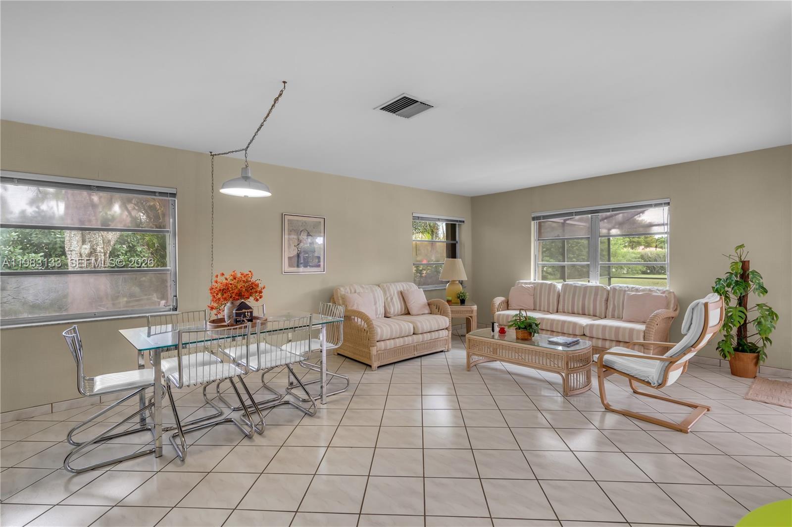 BONAVENTURE LAKES ADD 1 - Residential