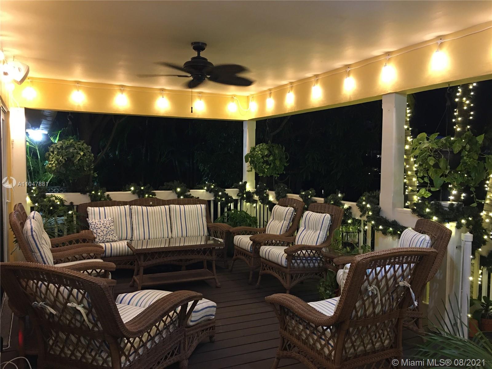 HOLLYWOOD GOLF ESTATES SE - Residential