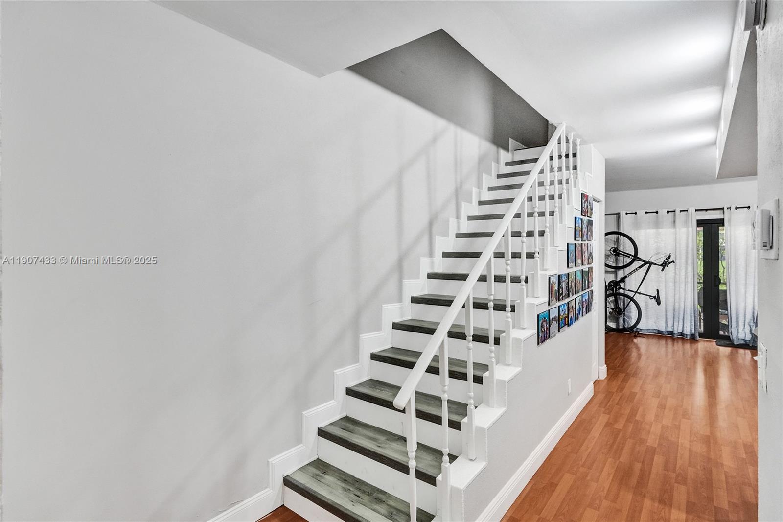 SPRINGTREE LAKES - Residential Lease