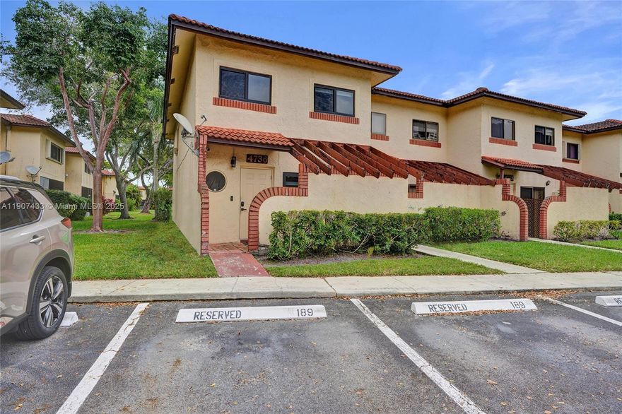 Spacious and well-maintained 2-bedroom, 2.5-bath corner unit featuring two master suites with remodeled bathrooms, laminate flooring throughout, and a beautifully updated kitchen with granite countertops. Home includes hurricane-impact windows and doors, a screened patio, and two assigned parking spaces.

Community amenities include a pool, clubhouse, playground, and basketball court. Conveniently located near shopping, dining, and major highways.

No HOA approval delay – available for immediate move-in.