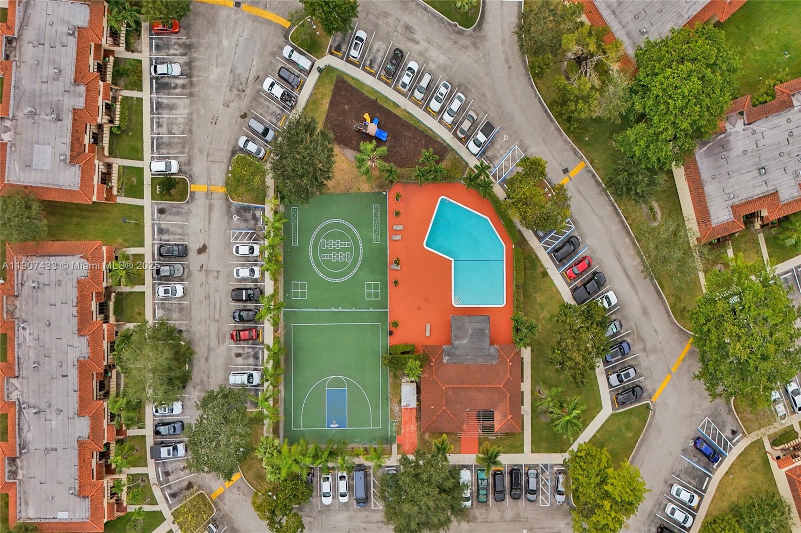 SPRINGTREE LAKES - Residential Lease