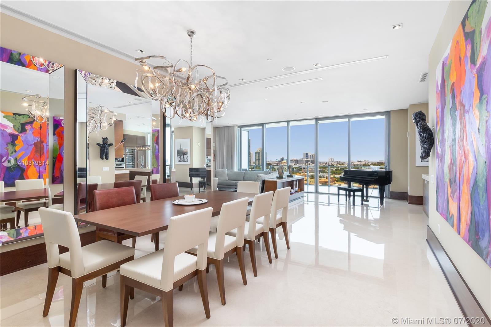 APOGEE CONDO - Residential