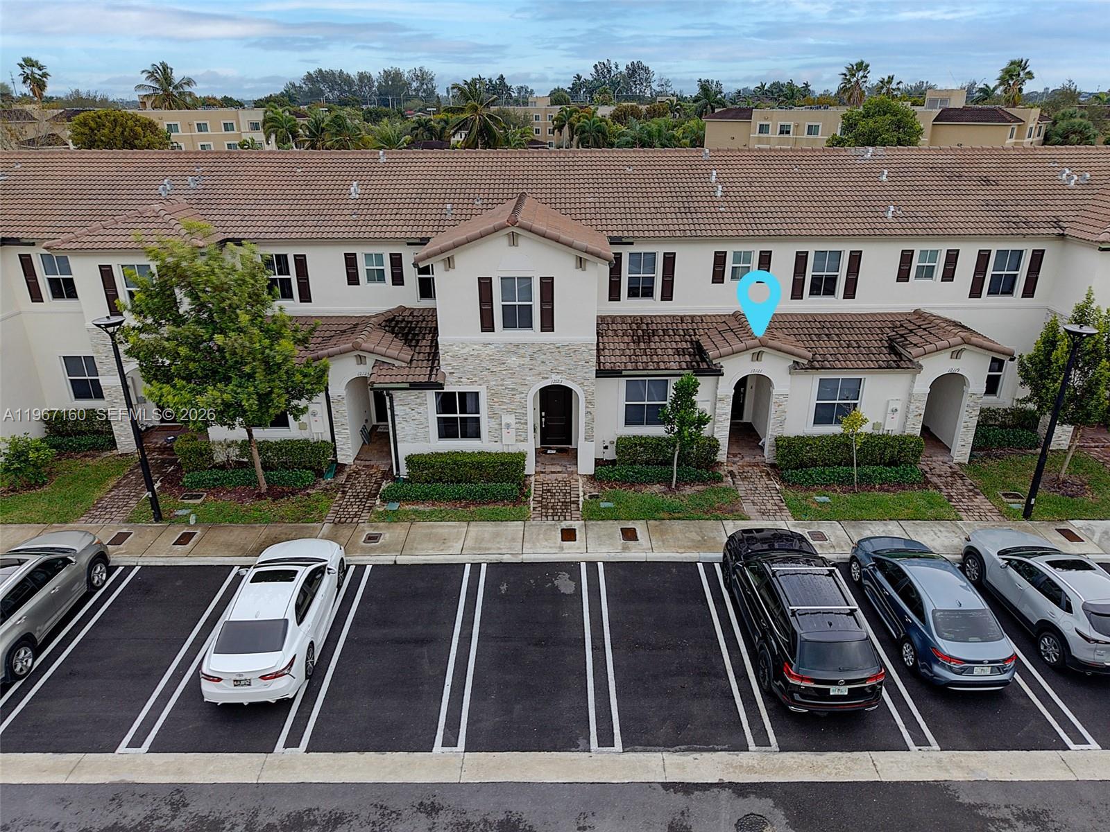 WESTVIEW GARDENS APARTMEN - Residential