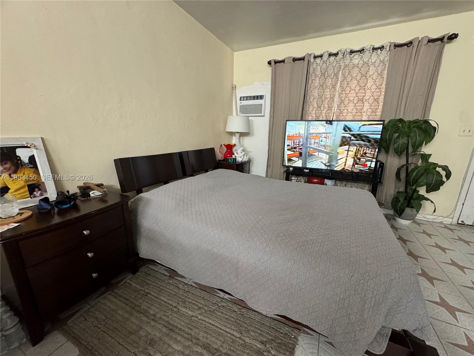 PALM AVE LAWNS - Residential Income