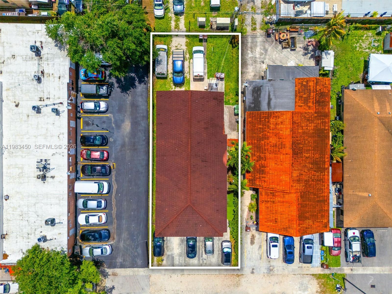 20 W 37th St