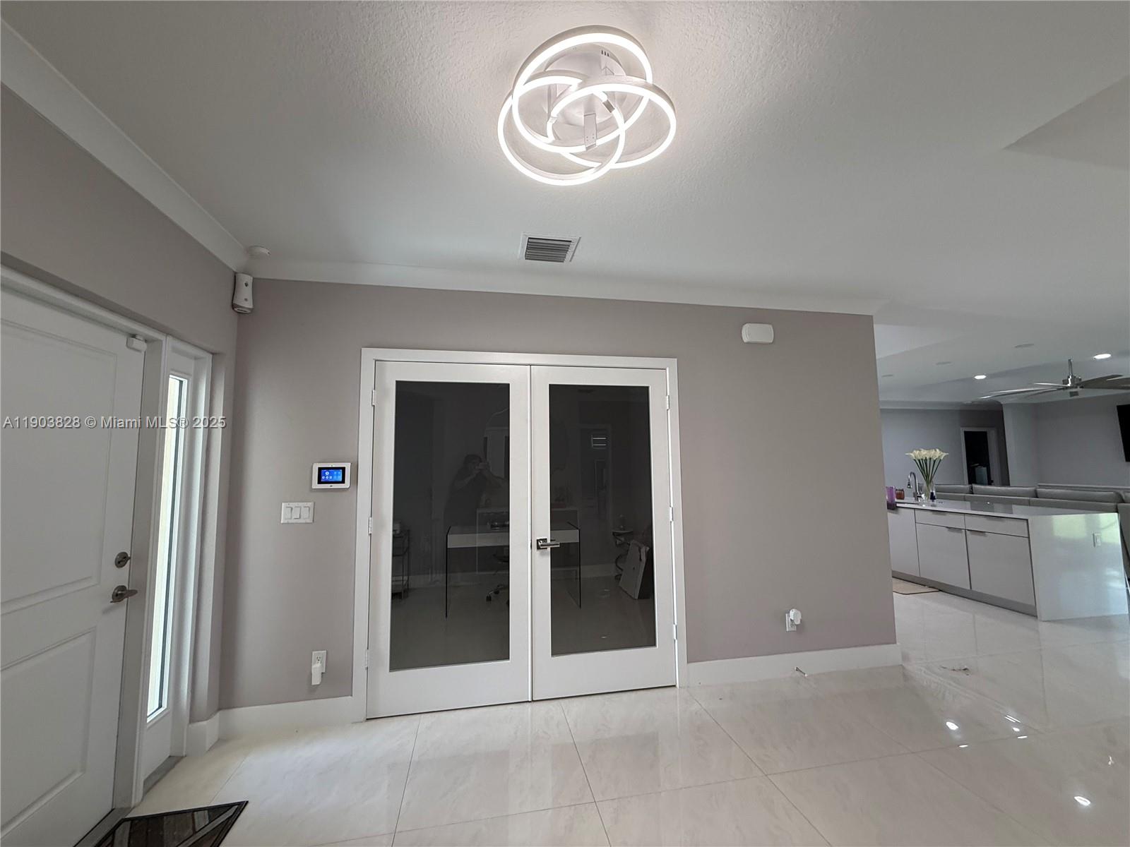 PORT ST LUCIE SECTION 11 - Residential Lease