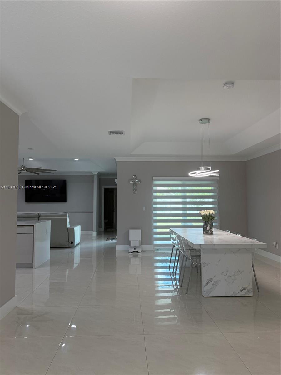 PORT ST LUCIE SECTION 11 - Residential Lease