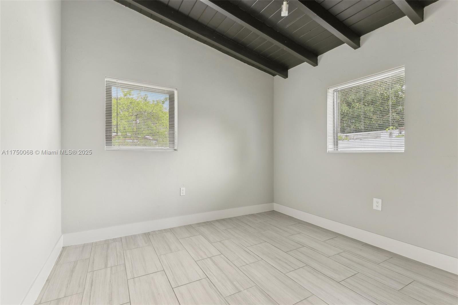 SEABOARD PARK - Residential