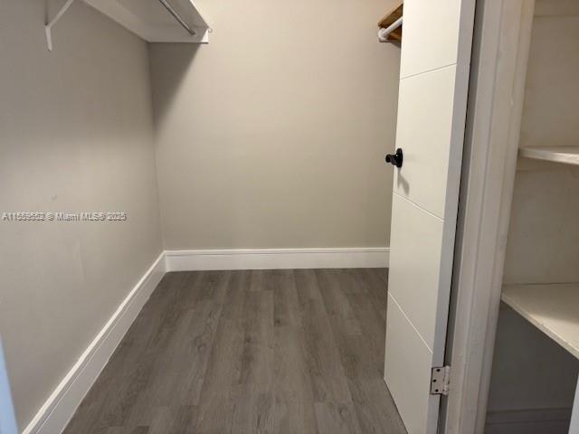 THE CARRIAGE HOUSE CONDO - Residential