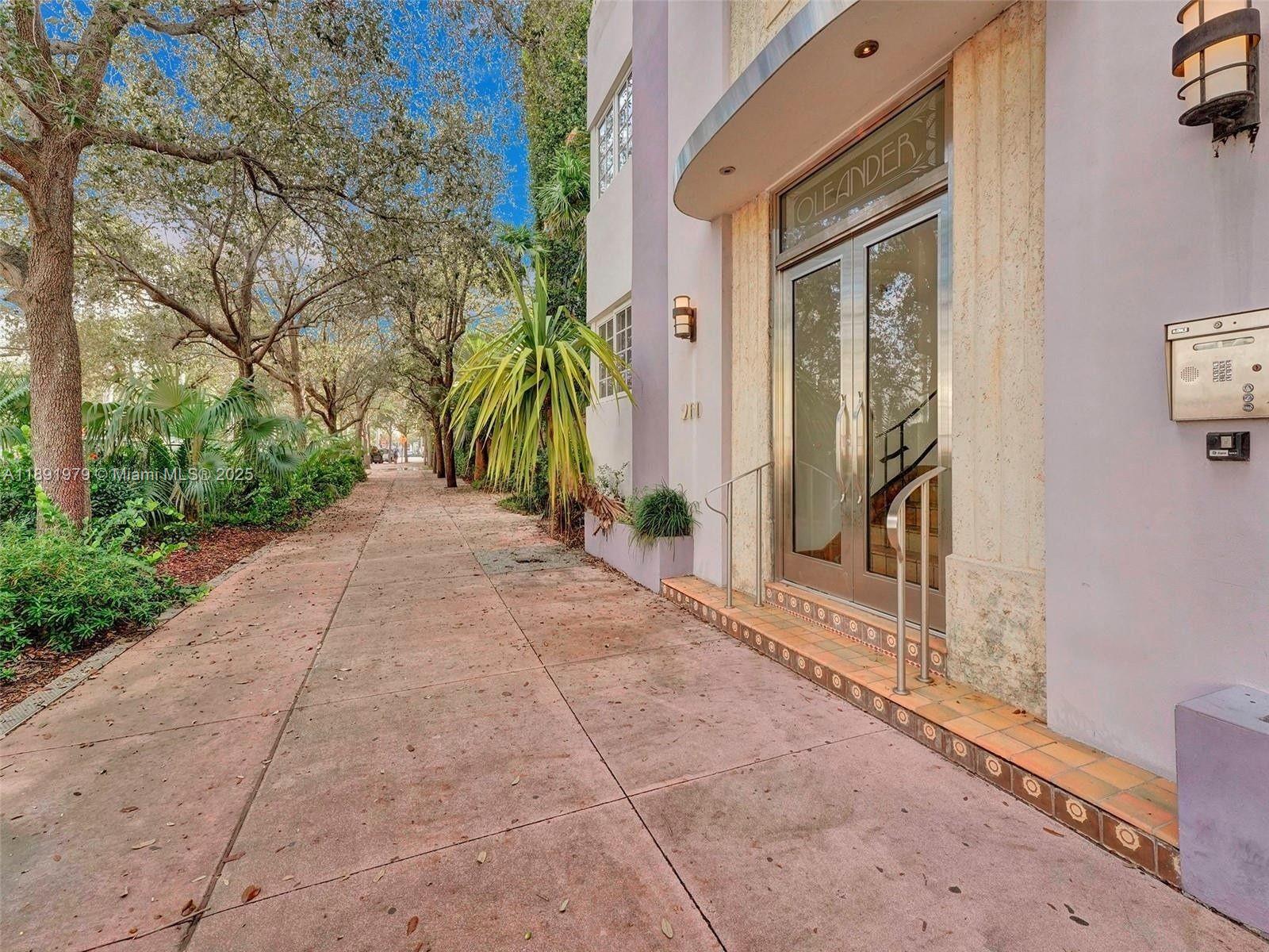 260 EUCLID CONDO - Residential Lease