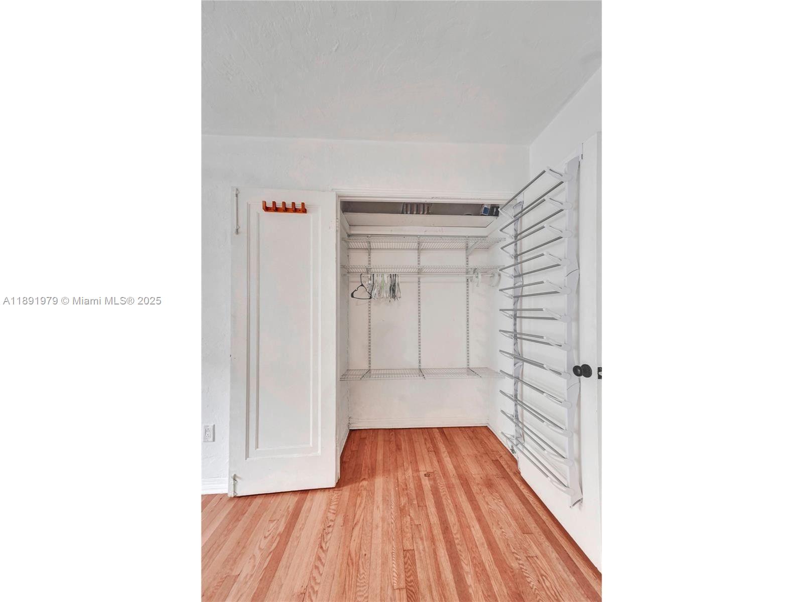 260 EUCLID CONDO - Residential Lease