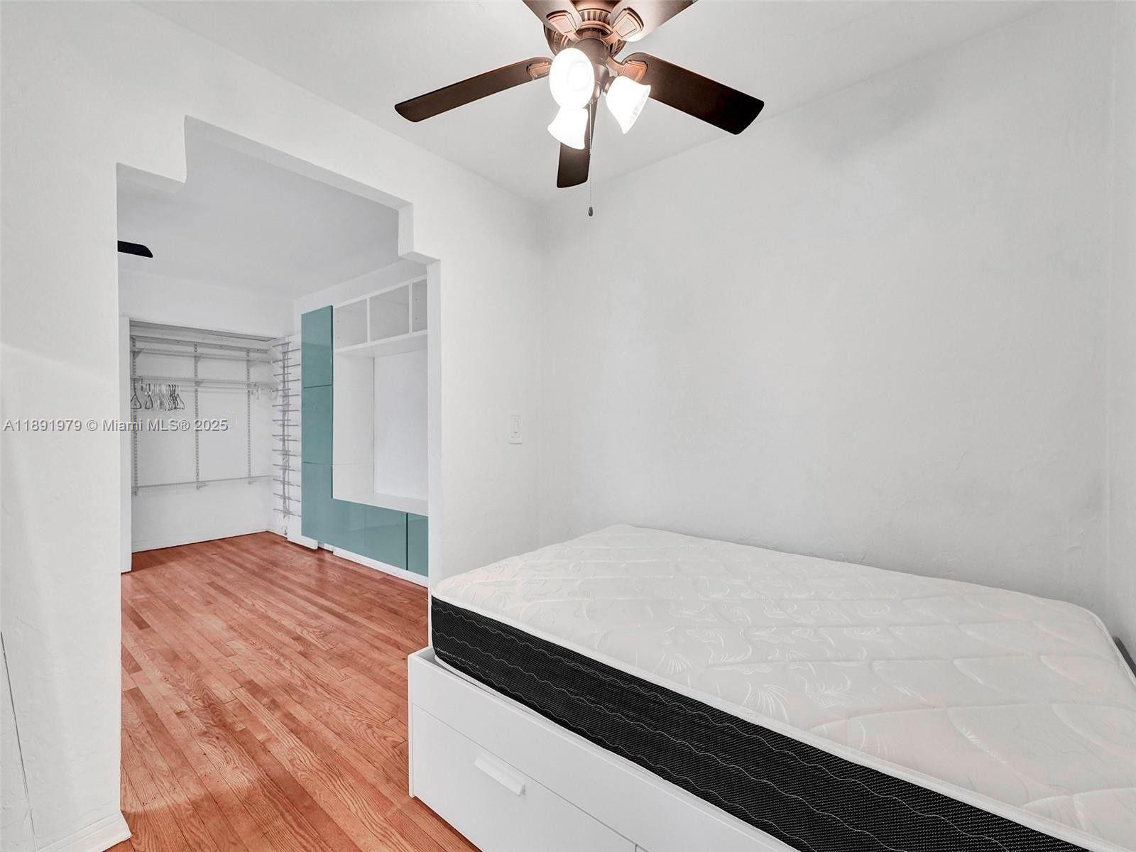 260 EUCLID CONDO - Residential Lease
