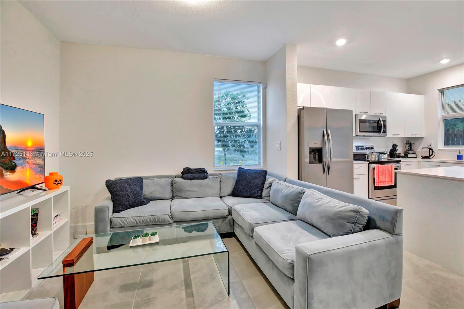 LENNAR WESTVIEW - Residential