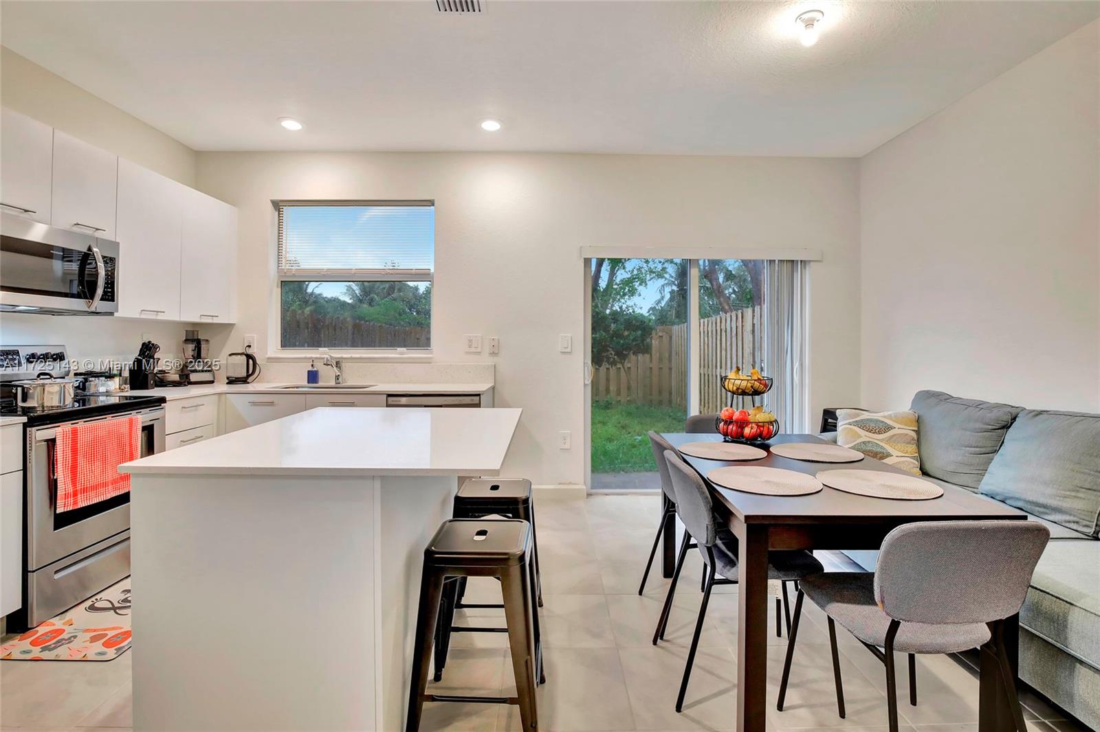 LENNAR WESTVIEW - Residential