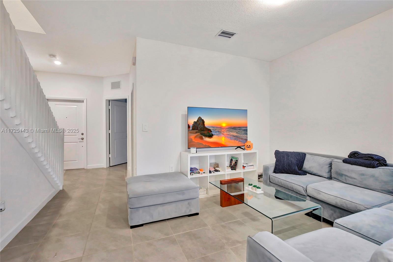 LENNAR WESTVIEW - Residential