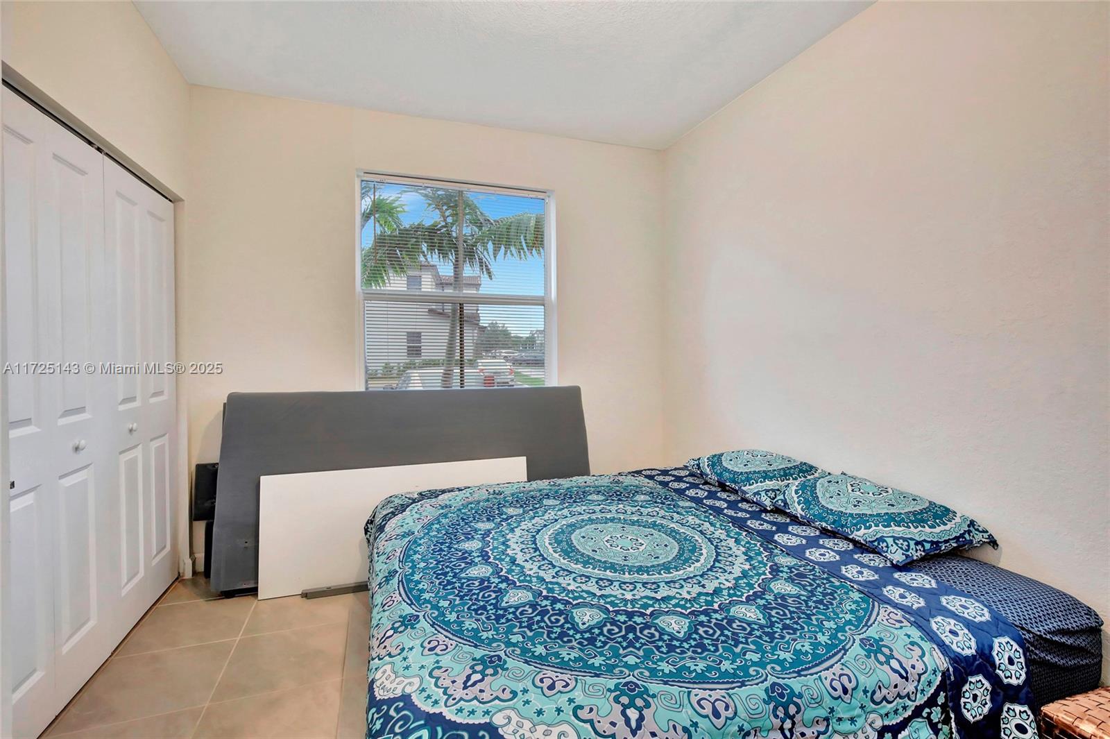 LENNAR WESTVIEW - Residential