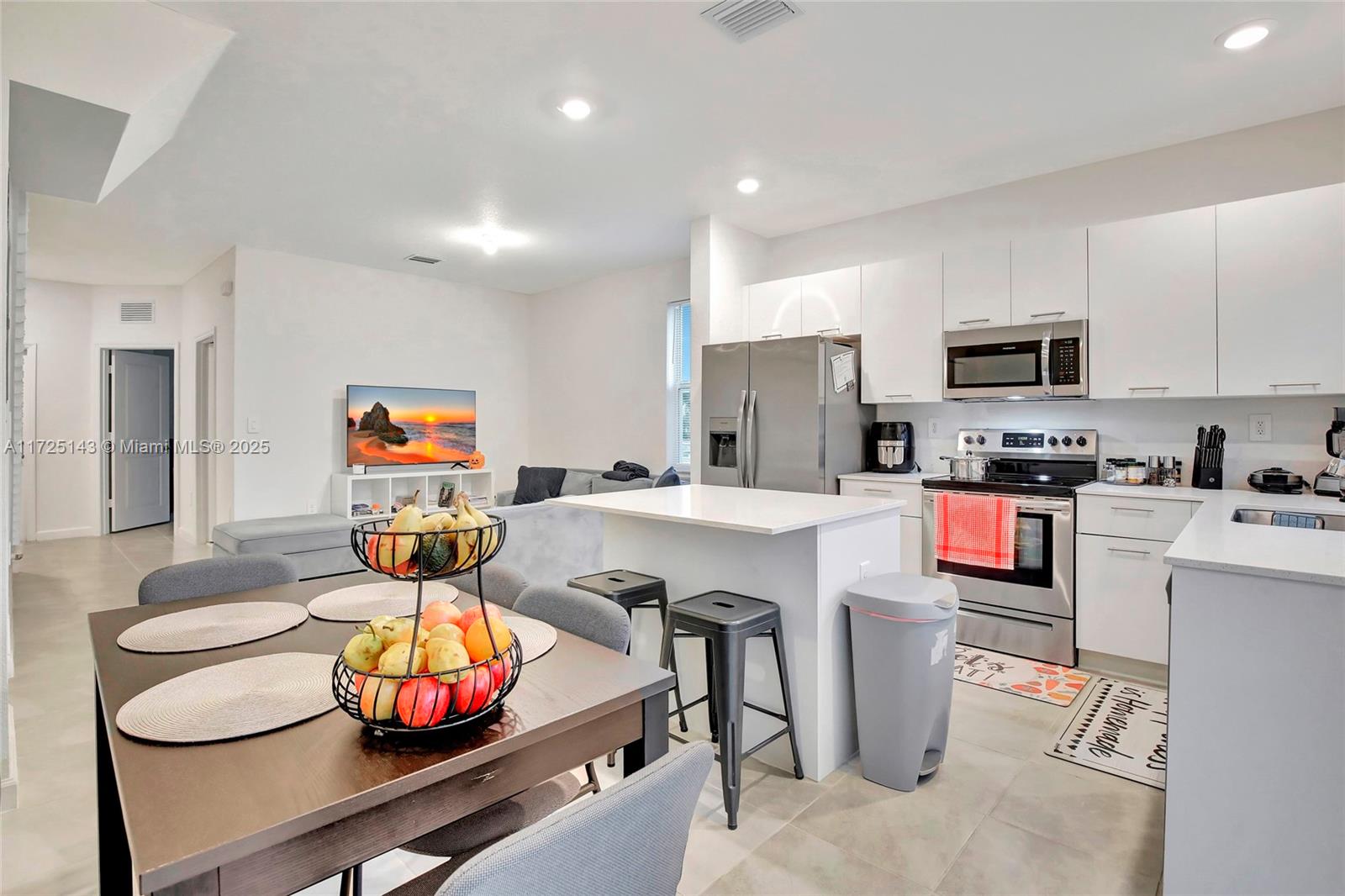 LENNAR WESTVIEW - Residential