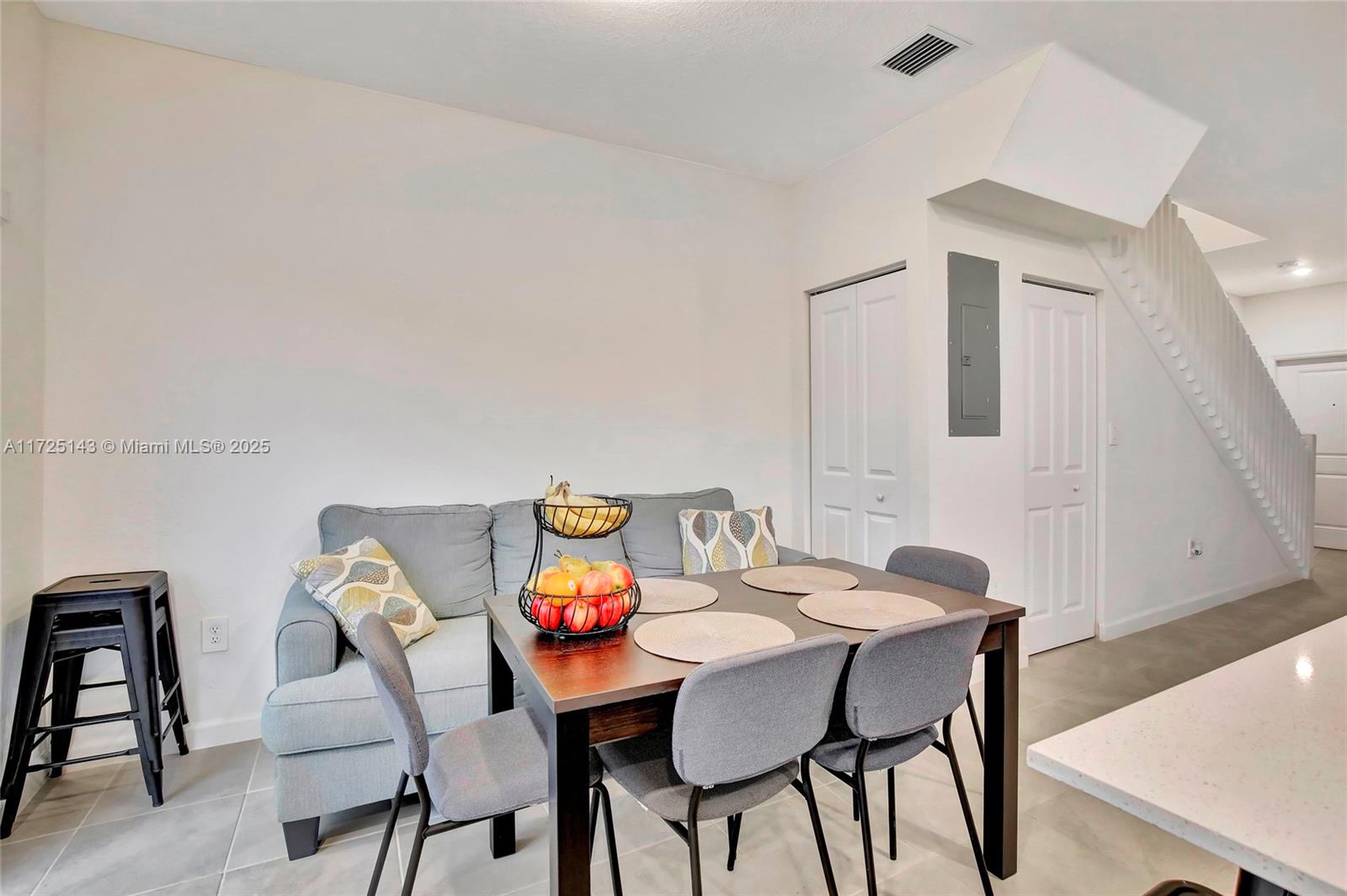 LENNAR WESTVIEW - Residential